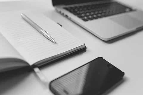 notepad, pen, iphone, smartphone, mobile, macbook, laptop, computer HD wallpaper