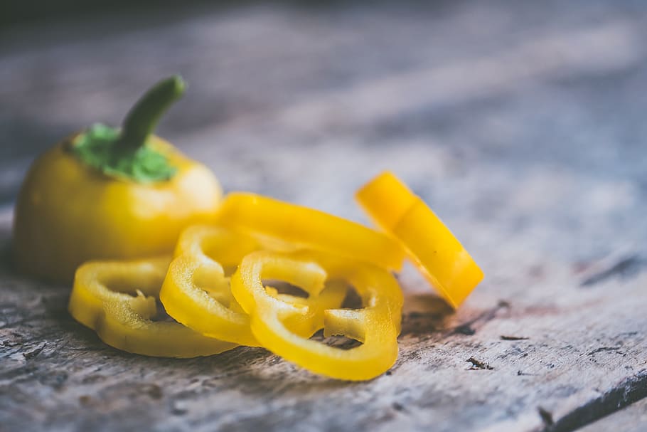 Sliced Yellow Bell Pepper, background, blur, close-up, colors HD wallpaper