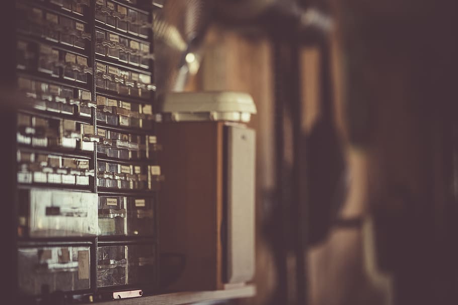 Black Organizer Rack Beside Box, blur, boxes, containers, dark HD wallpaper