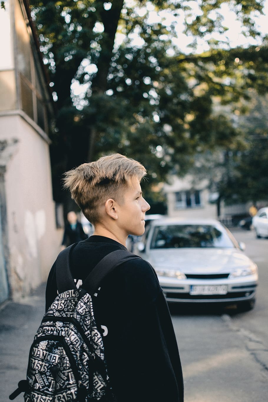 men's gray and black backpack, human, person, people, automobile HD wallpaper