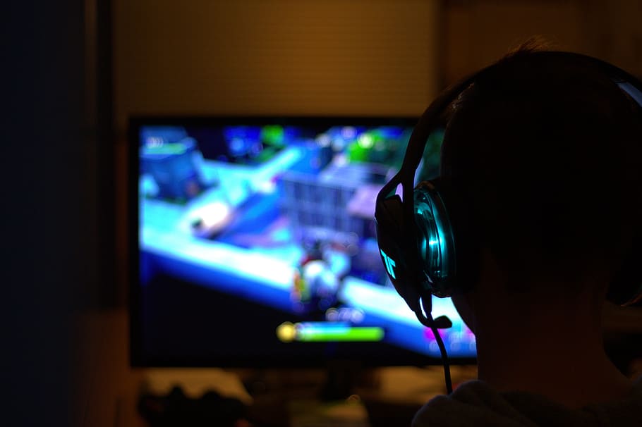fortnite, computer game, gamer, addiction, headphones, play, HD wallpaper