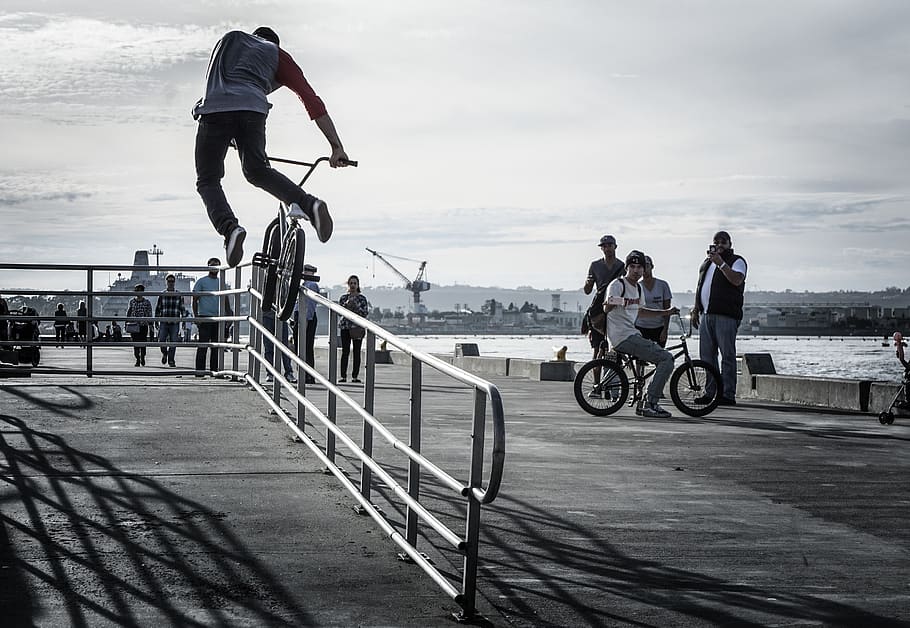 man doing tricks while riding on bike, human, person, transportation HD wallpaper