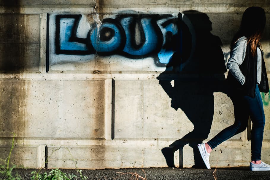 graffiti, loud, girl, street photography, shadow, blue, art, HD wallpaper