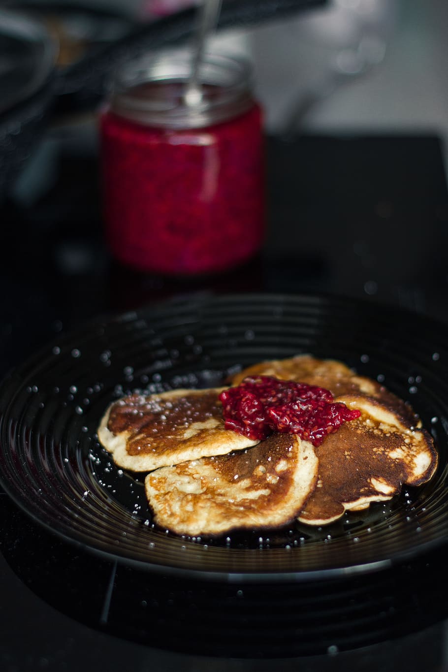 pancake on plate, food, bread, french toast, powdered, surgar HD wallpaper