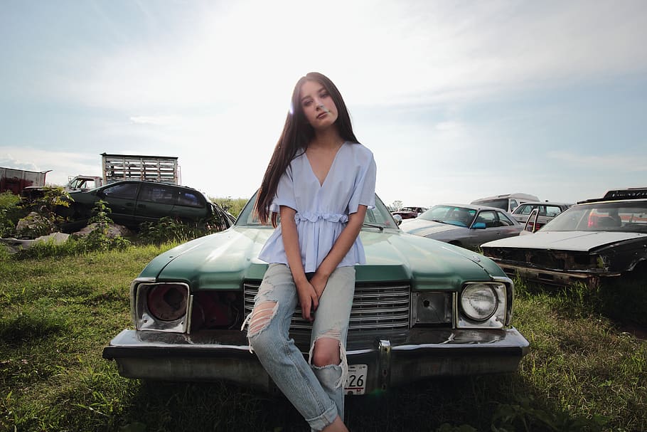 flare, blue, old, old car, hair, women, model, green, girl HD wallpaper