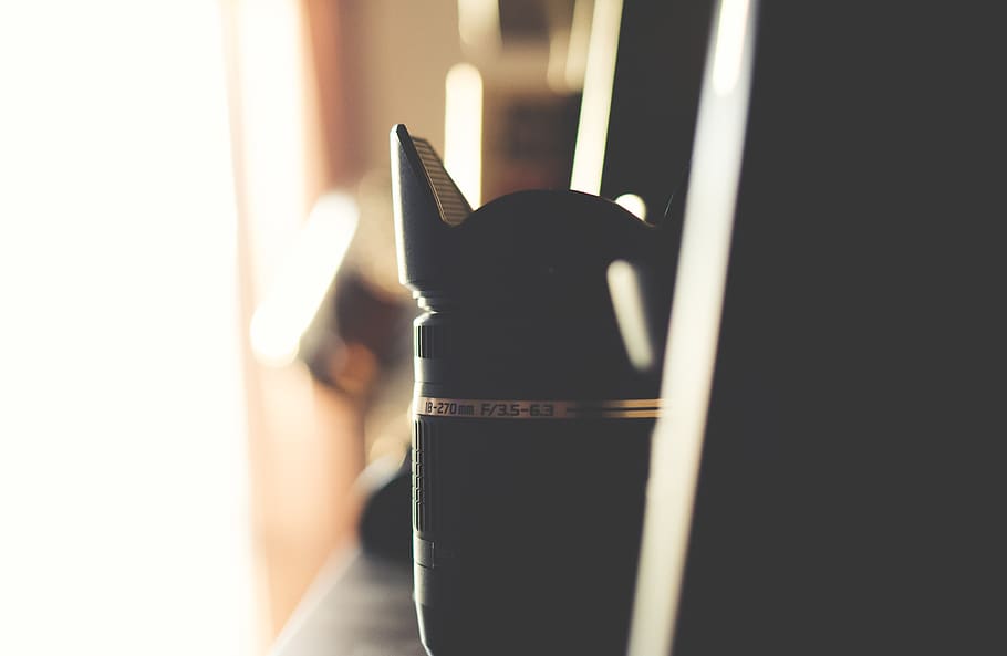 camera, lens, tamron, sun, bokeh, light, dark, human hand, one person HD wallpaper