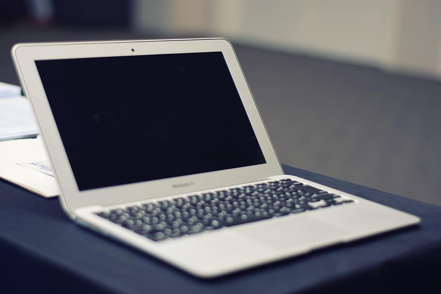 Close-up Photography of Macbook Air, apple, blur, computer, contemporary HD wallpaper