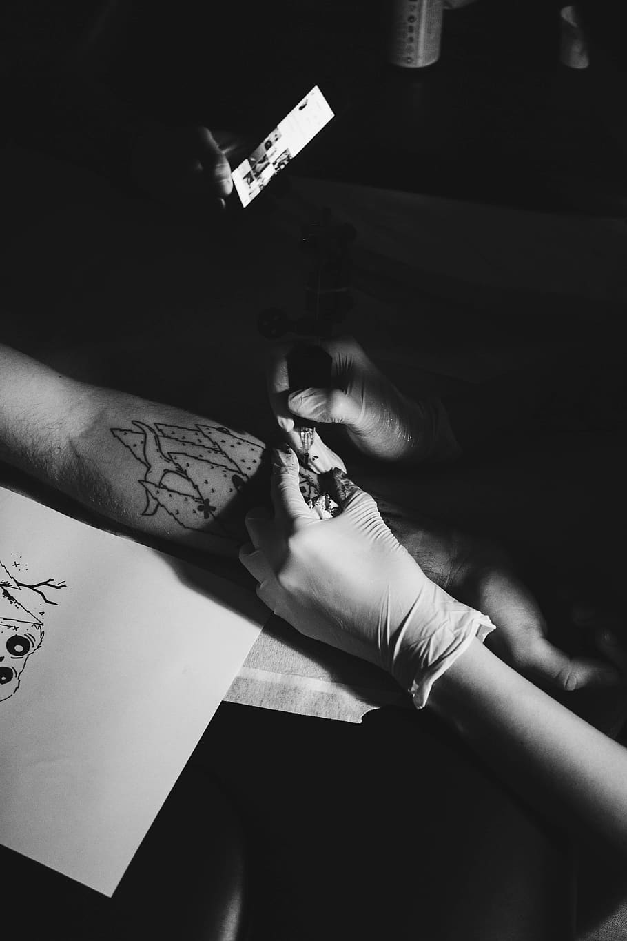 Black and white tattoo 1080P, 2K, 4K, 5K HD wallpapers free download |  Wallpaper Flare