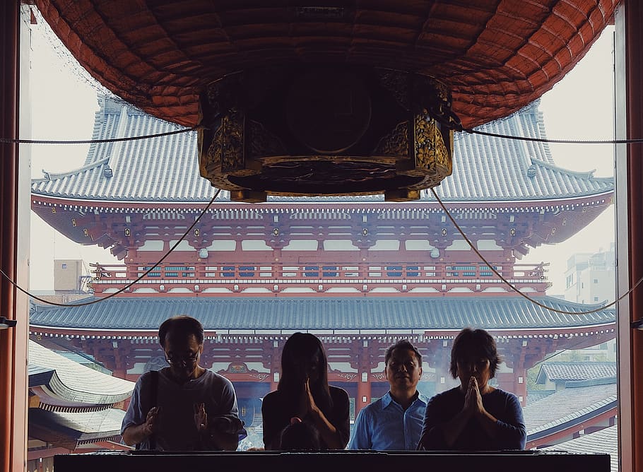 prayer, temple, japan, real people, group of people, women HD wallpaper