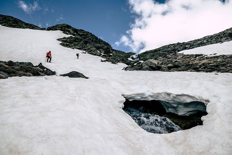 person skiing, hole, mountain, snow, ice, glacier, outdoors, summit HD wallpaper