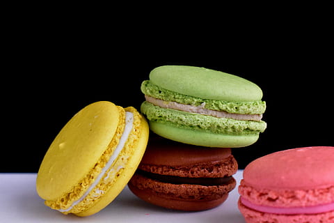 macaroons, macro, cookies, dessert, macarons, sweets, confectionery HD wallpaper