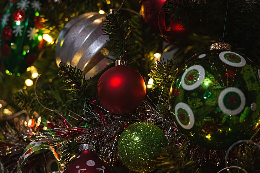 christmas, decorations, tree, ornaments, glitter, holidays HD wallpaper