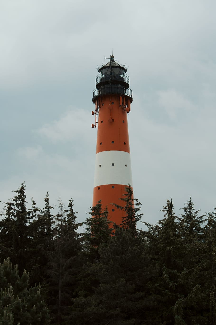orange and white lighthouse under white sky, tower, cloudy, tree HD wallpaper