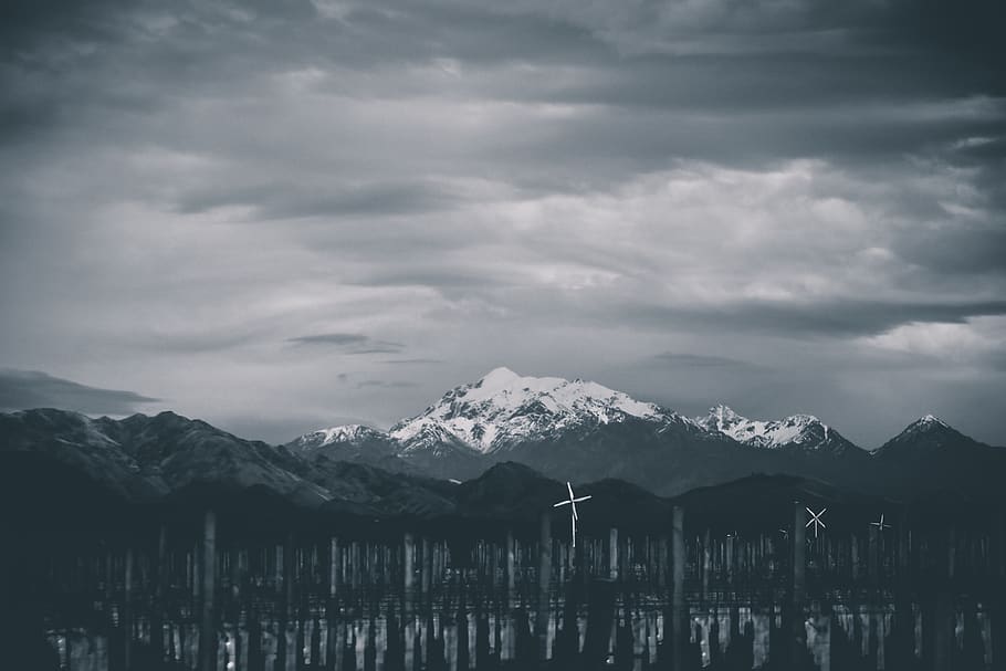 snow, mountain, bandw, clouds, farmland, black and white, sky HD wallpaper