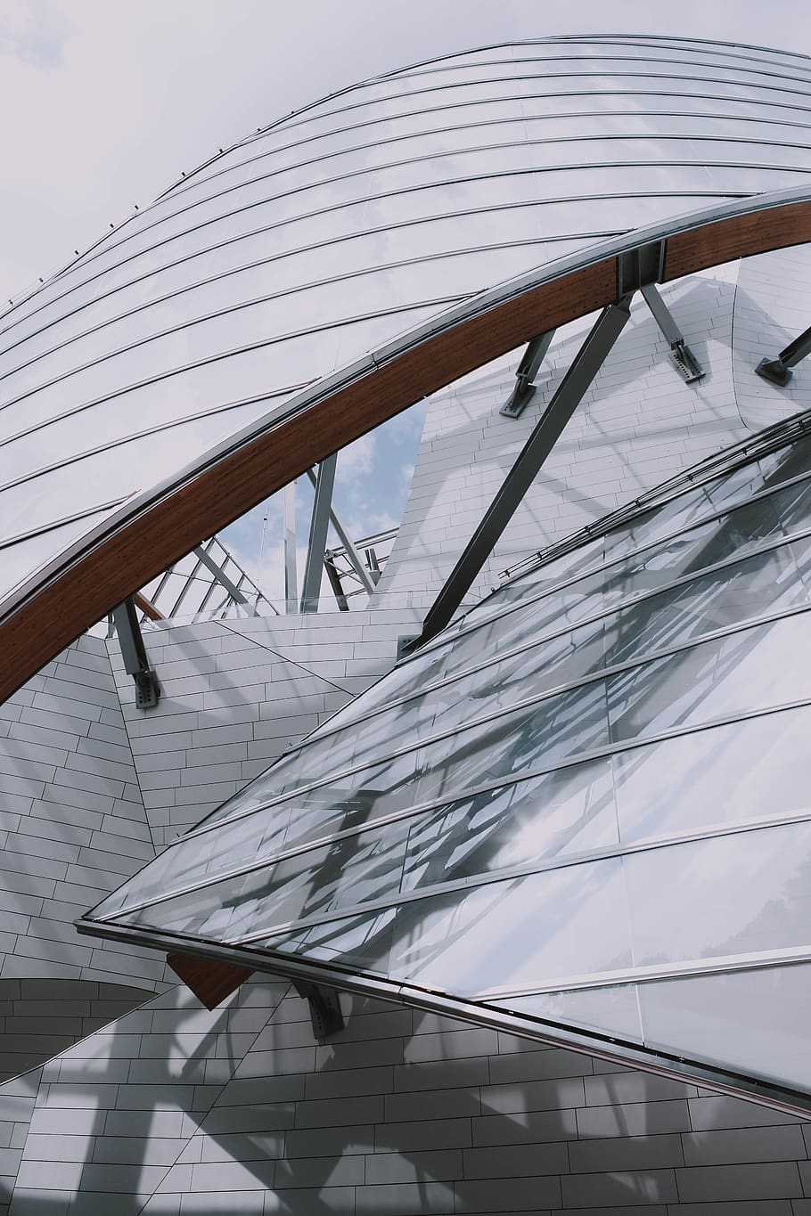 no people, architecture, sky, low angle view, built structure HD wallpaper