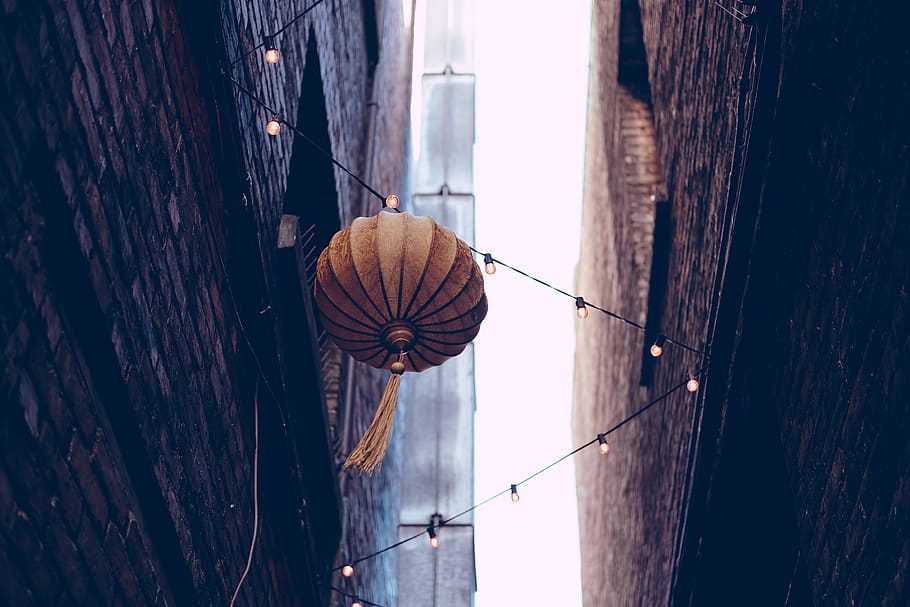 turned on string lights, architecture, hanging, building exterior HD wallpaper