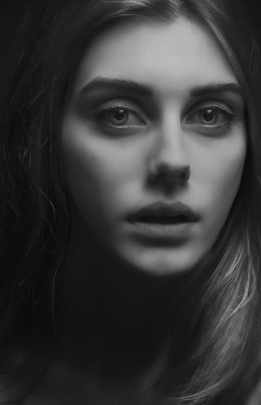 unknown celebrity grayscale photography, portrait, headshot, one person HD wallpaper