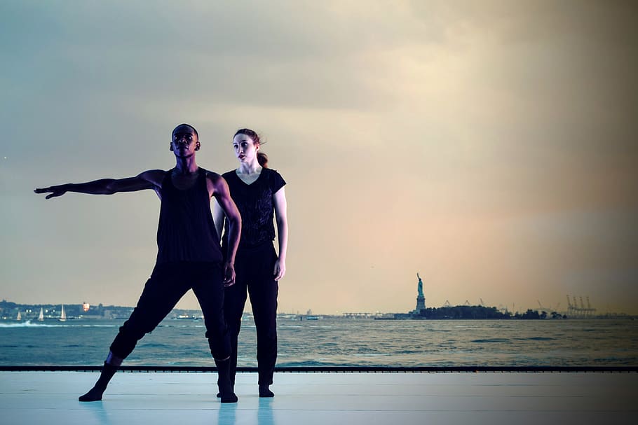 Man and Woman Dancing, background, backlit, beach, dance, dancer HD wallpaper