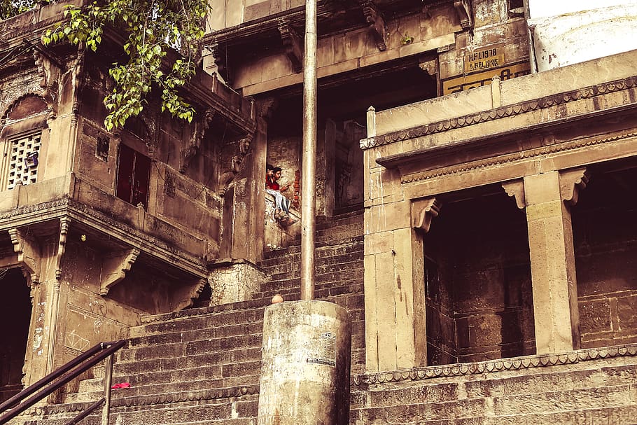 india, varanasi, history, young love, romance, cell phone, steps, HD wallpaper