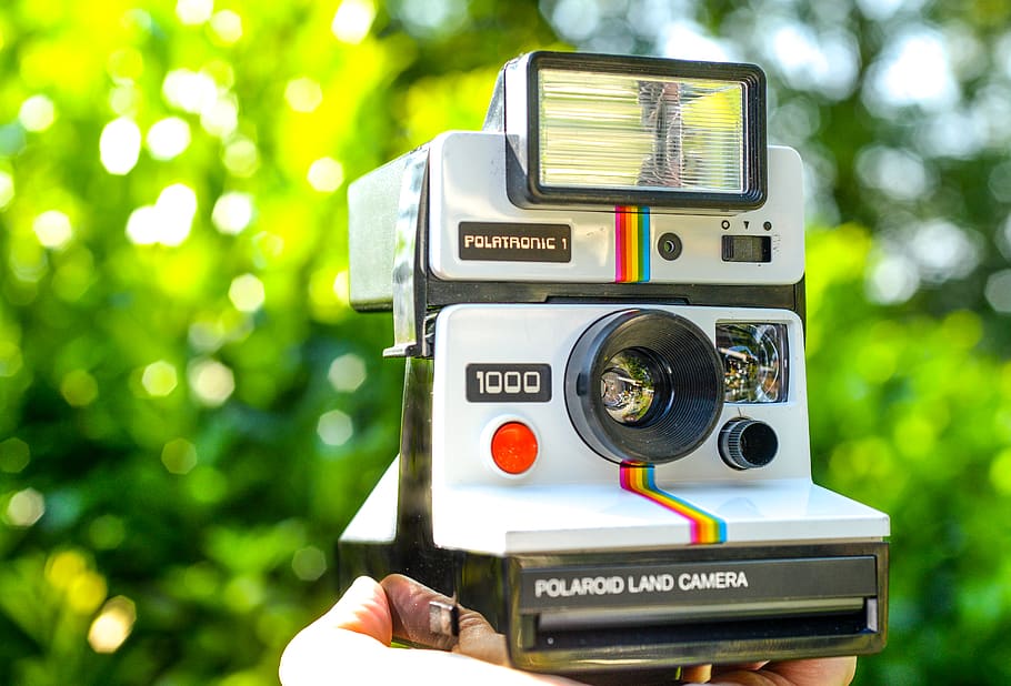 White and Black Polaroid 1000 Land Camera, design, electronics HD wallpaper
