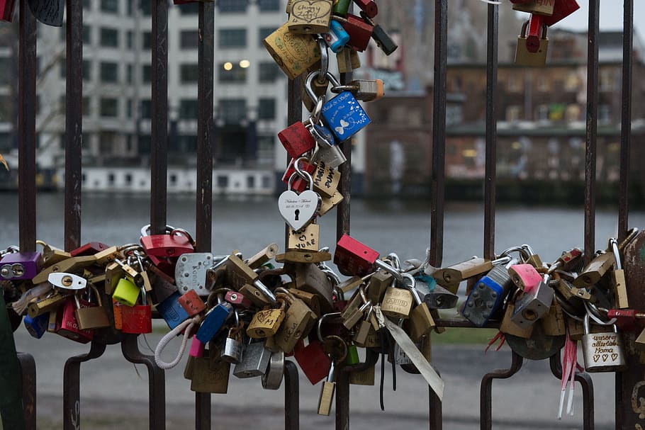 berlin, wall, river, key, lock, love, safety, security, padlock HD wallpaper
