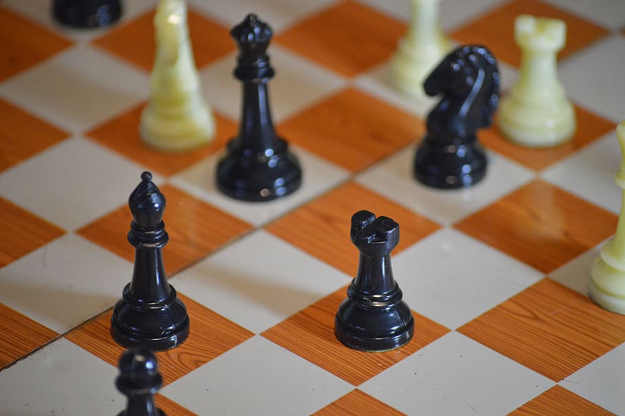 game, king, piece, chess, play, challenge, white, black, figure