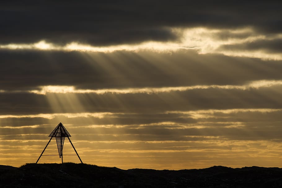 sunbeams, a guide to the, clouds, dark sky, cloud - sky, sunset HD wallpaper