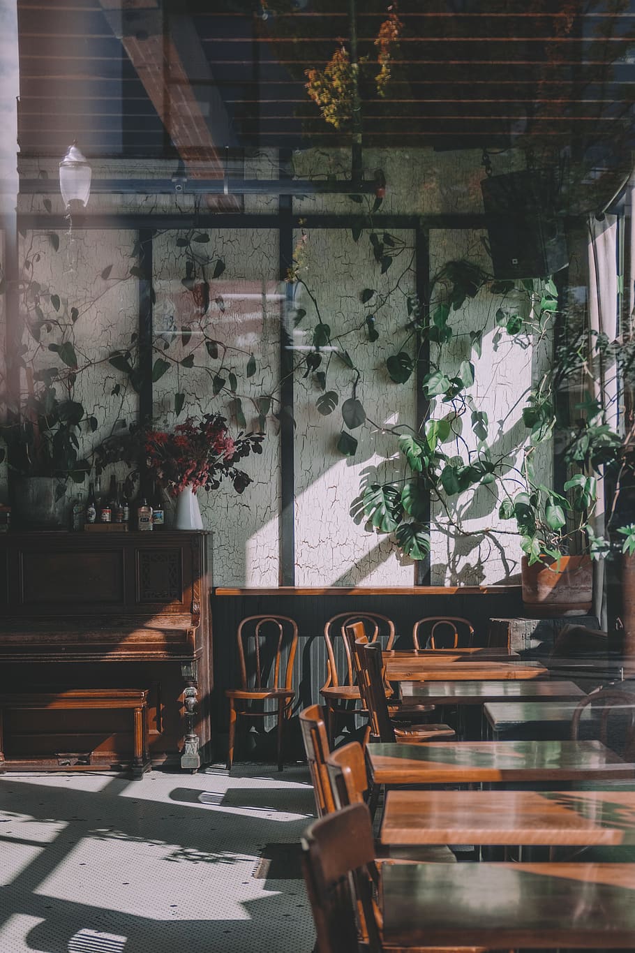 dining area with no people inside building, seat, chair, table HD wallpaper