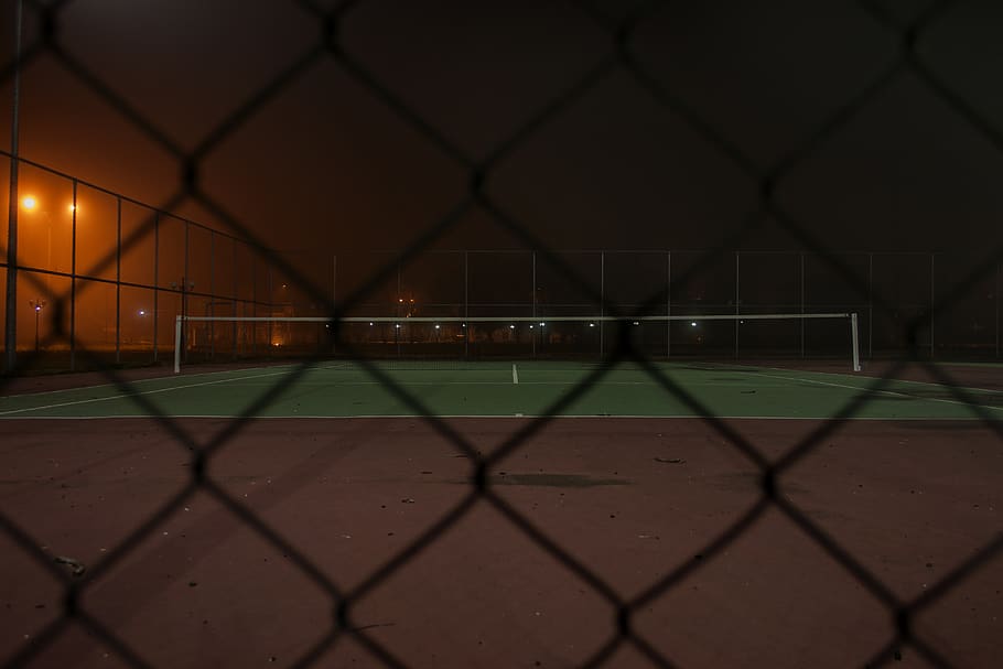 Quite Tennis Field during Nighttime, dark, fence, lights, net, HD wallpaper