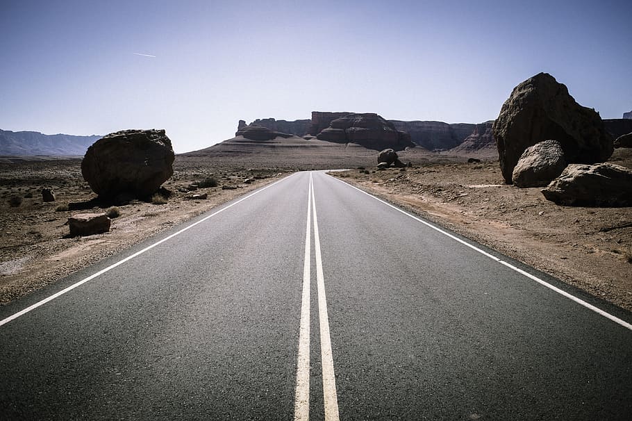straight line road in the middle of desert, street, rock, stone