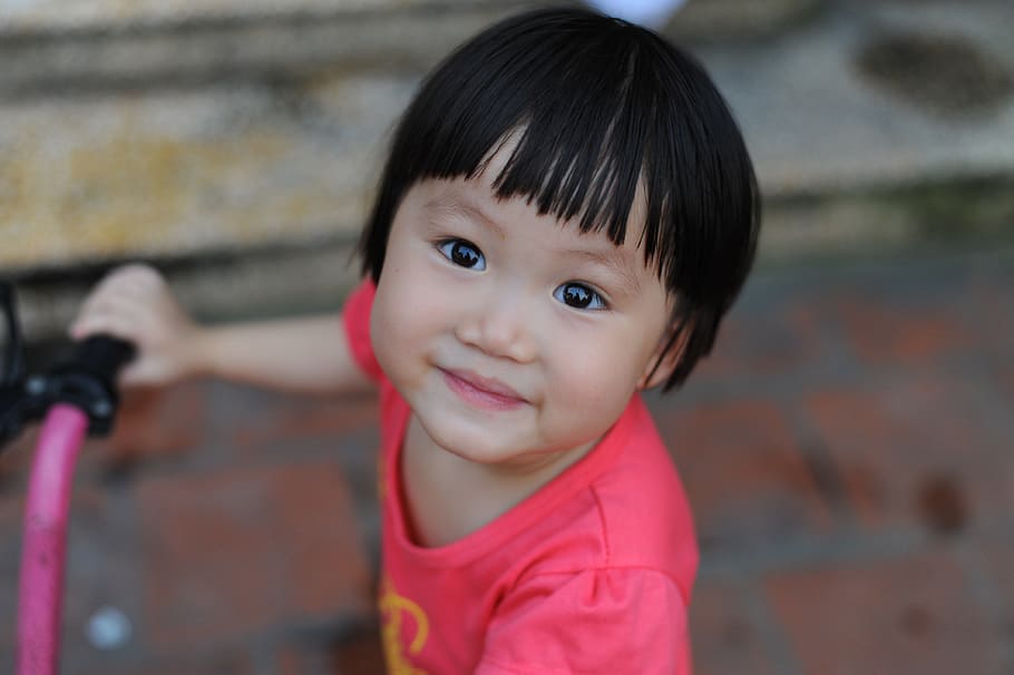 innocent, cute, sparkling, childhood, portrait, headshot, one person HD wallpaper