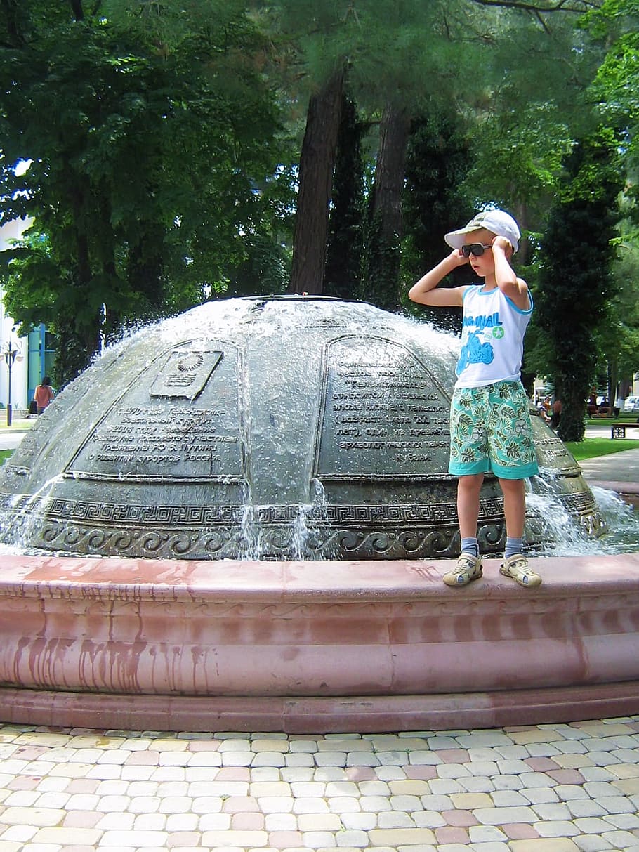 boy, child, hat, kid, male, one, outdoors, travel, traveller HD wallpaper