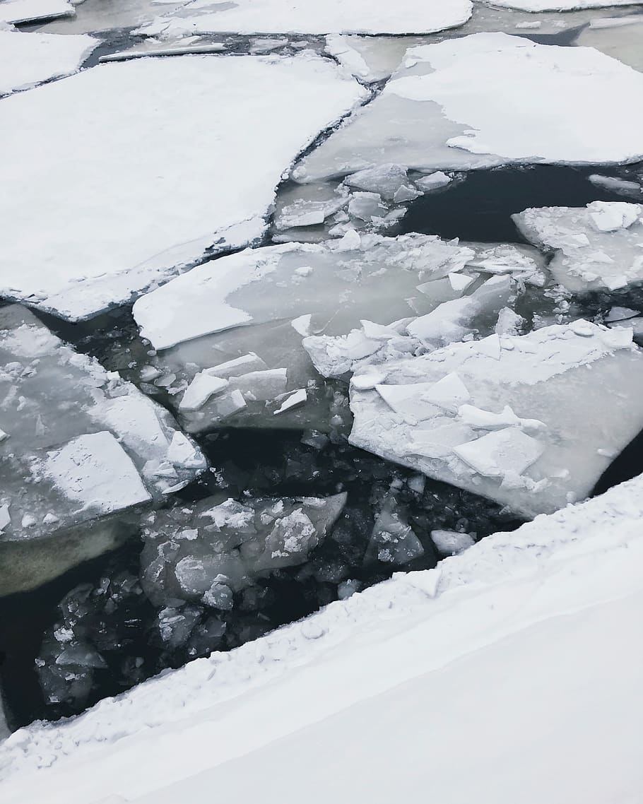 Cracked Ice Floating on Body of Water, climate change, cold, environment HD wallpaper