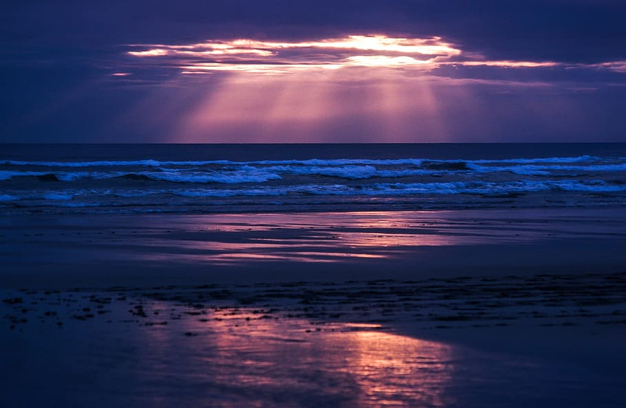 Sunrays on beach during sunset, beautiful, cloud, clouds, coast HD wallpaper