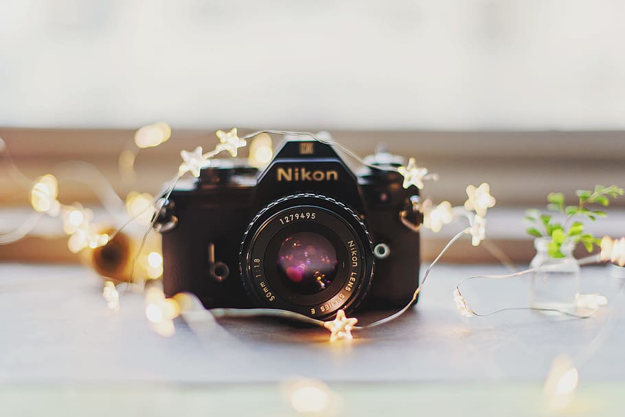 black Nikon camera, photography, window, string light, starlight HD wallpaper
