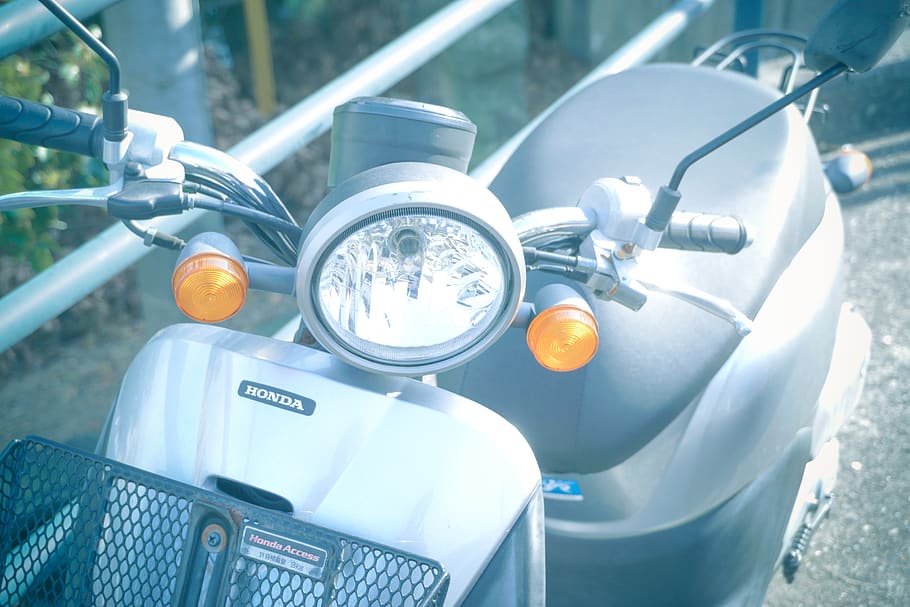 light, headlight, wristwatch, motorcycle, transportation, vehicle HD wallpaper