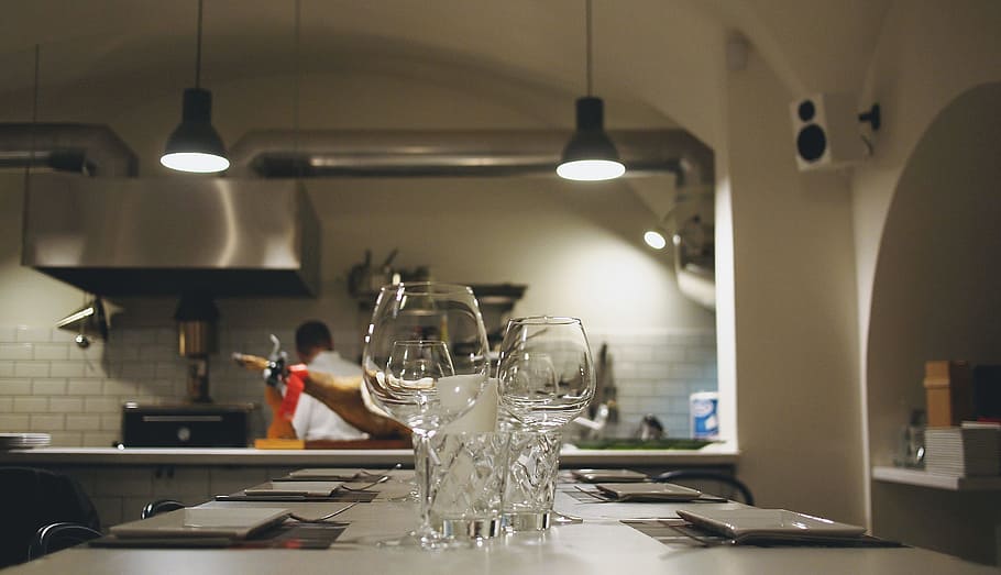 kitchen, restaurant, chef, cooking, table, glasses, plates HD wallpaper