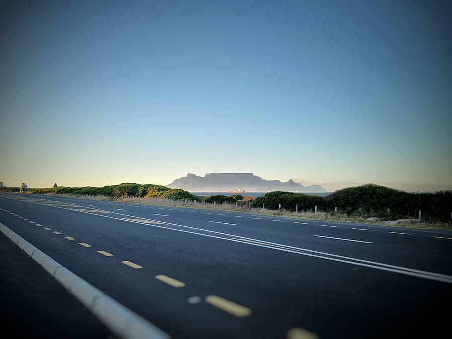 grey asphalt road beside mountain under blue sky, way, highway, HD wallpaper