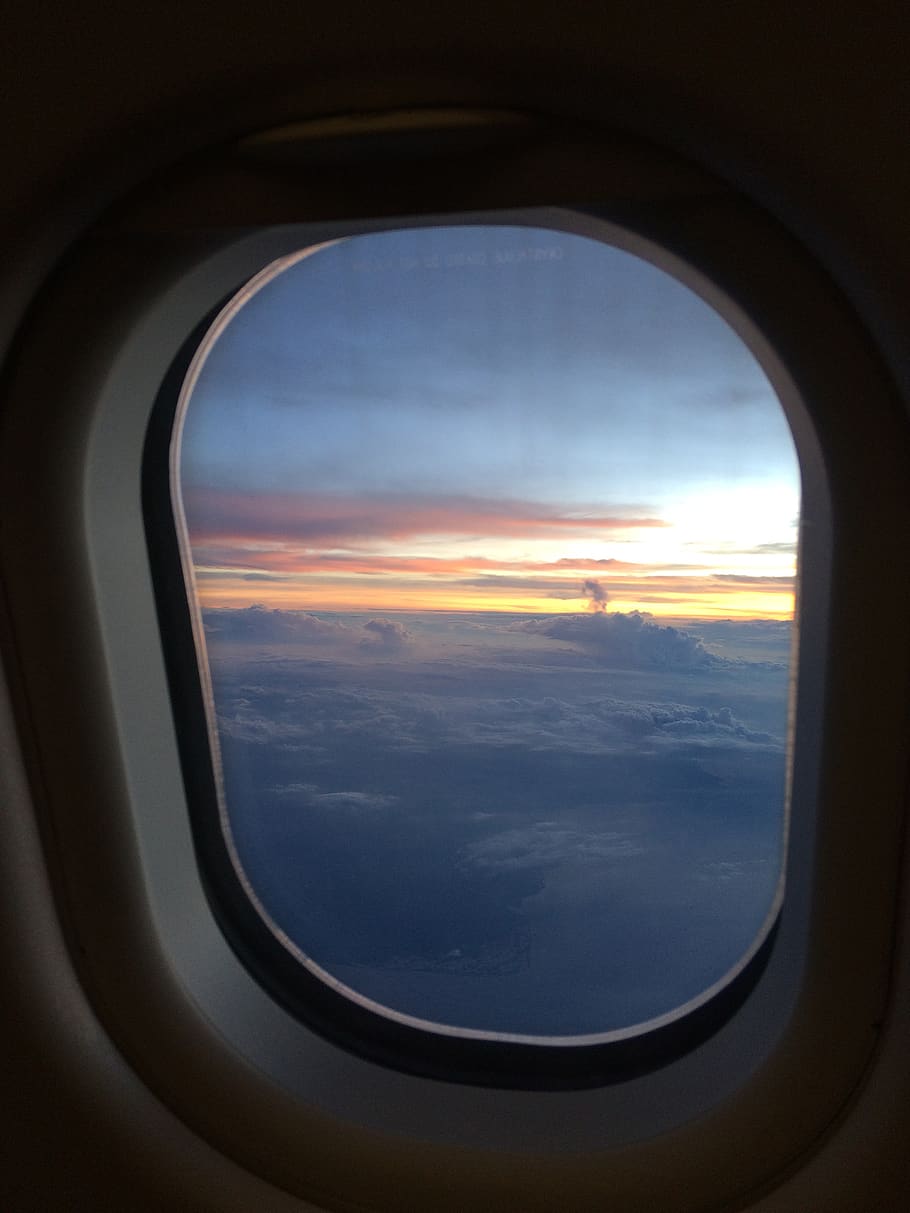 window, porthole, airoplane, sunet, text, alphabet, piercing HD wallpaper
