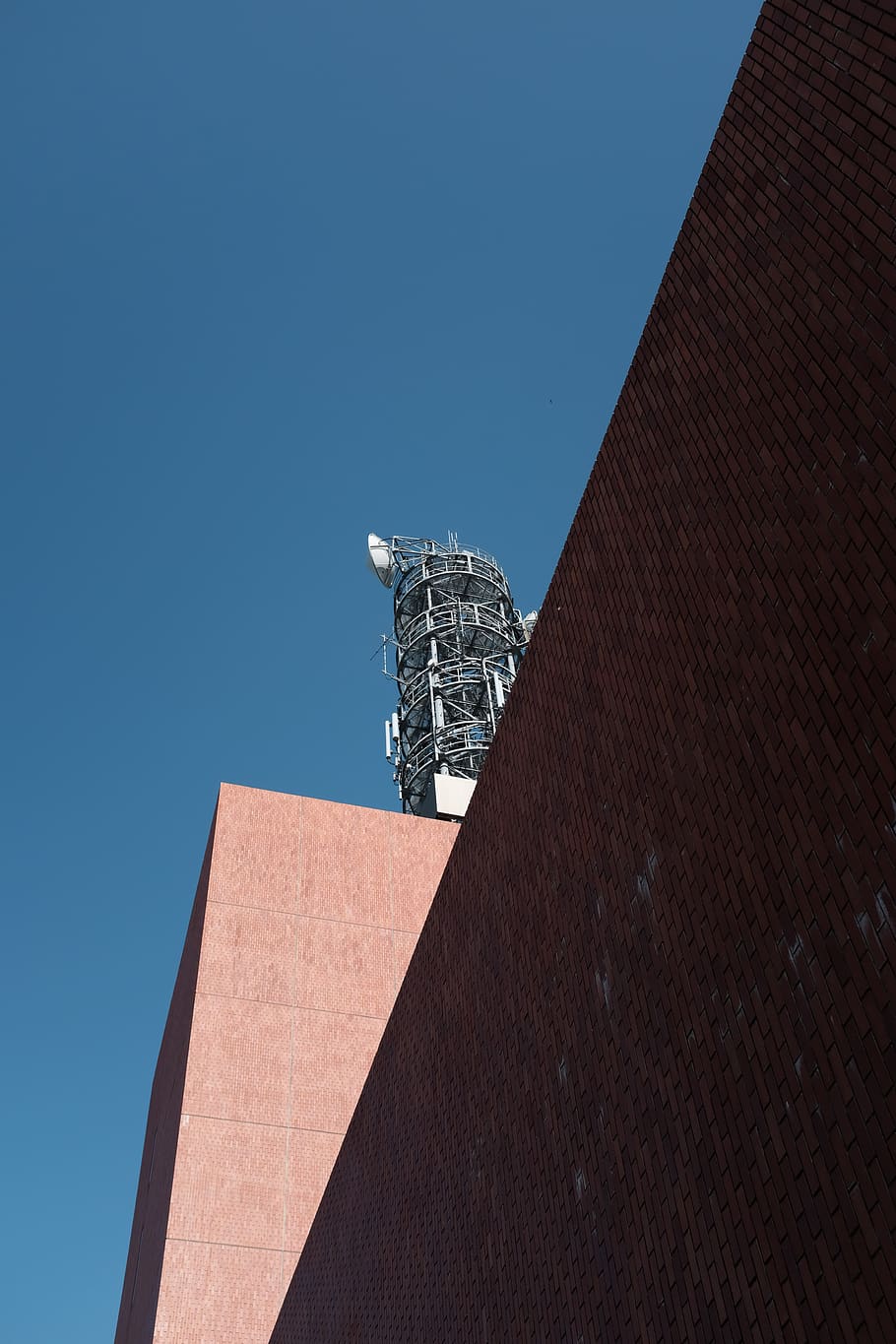 tower, architecture, steeple, building, spire, antenna, electrical device HD wallpaper