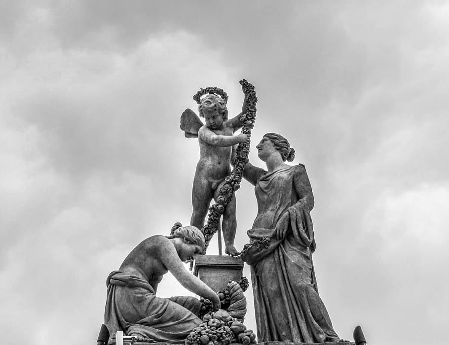 Cherub Statuette, art, black and white, black-and-white, clouds HD wallpaper