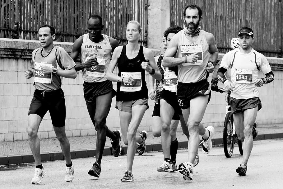 people jogging, lifestyles, group of people, real people, healthy lifestyle HD wallpaper