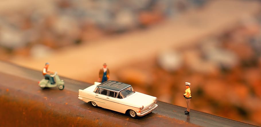 h0, figures, model car, pkw, cop, roller, moped, motorcycle HD wallpaper