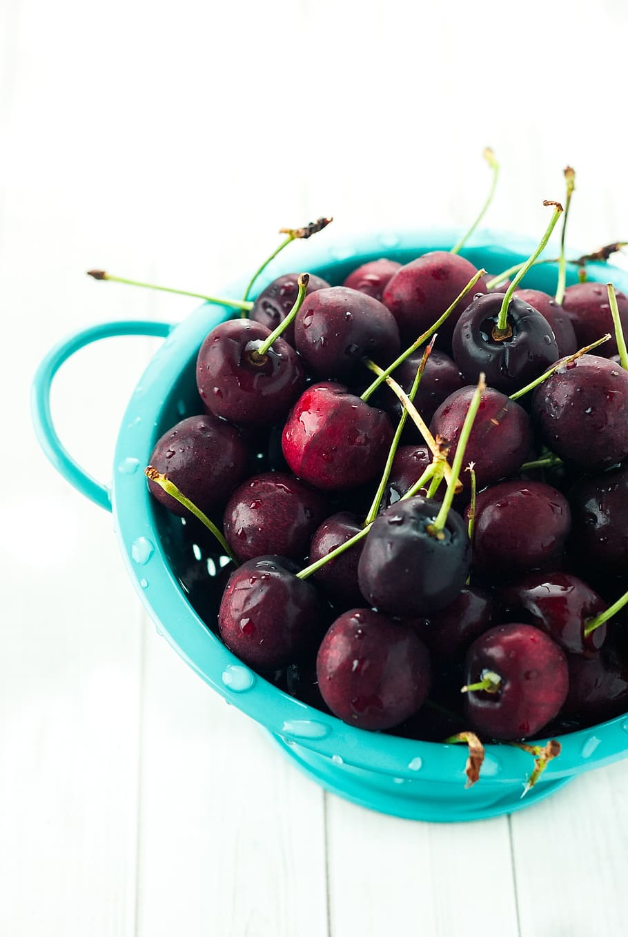 Cherries, berries, berry, cherry, fresh, fruit, ingredient, food and drink HD wallpaper