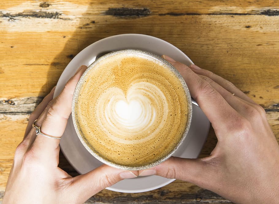 Brown and White Latte on White Ceramic Cup, beverage, breakfast HD wallpaper