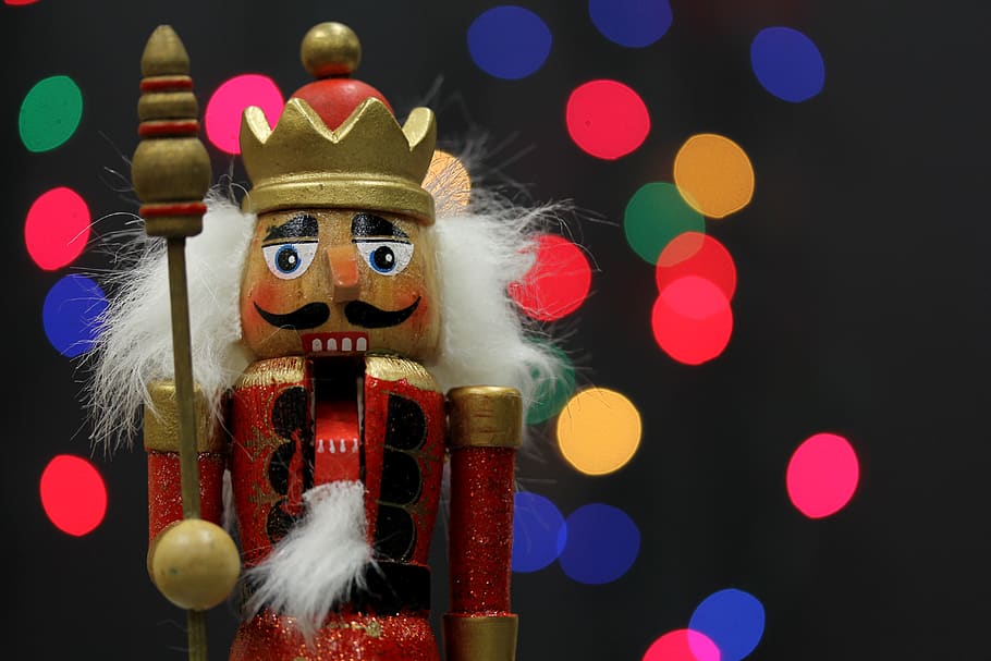 nutcracker, holidays, christmas, bokeh, colorful, colors, black background HD wallpaper