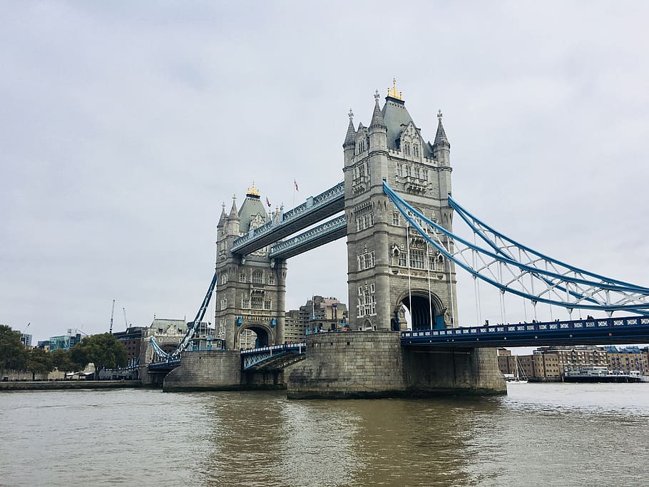 Tower Bridge, building, architecture, arch bridge, arched, town HD wallpaper