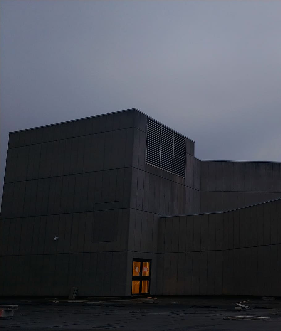 gray concrete building, architecture, building exterior, sky HD wallpaper