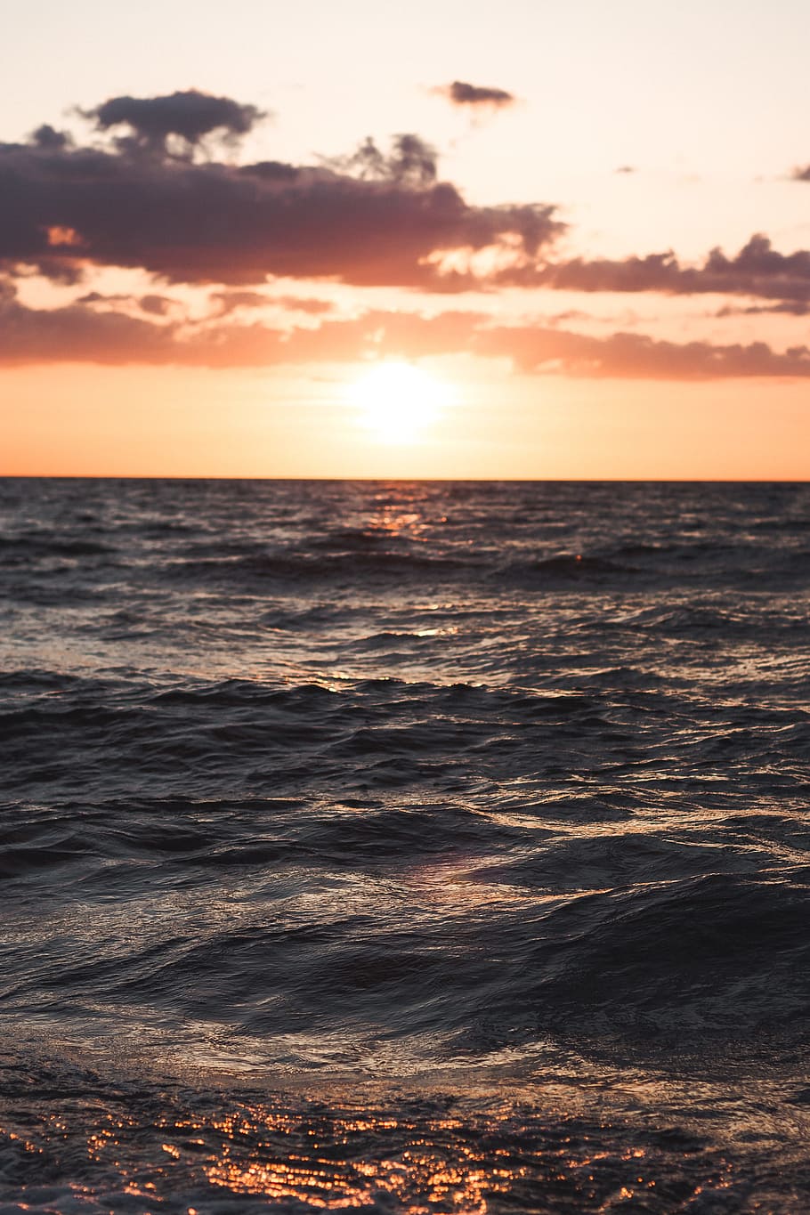 body of water over sunset, summer, skyline, tower, reflection HD wallpaper