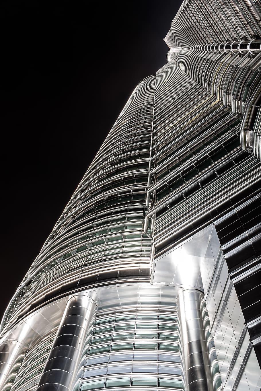 lighted high-rise building, architecture, built structure, low angle view HD wallpaper